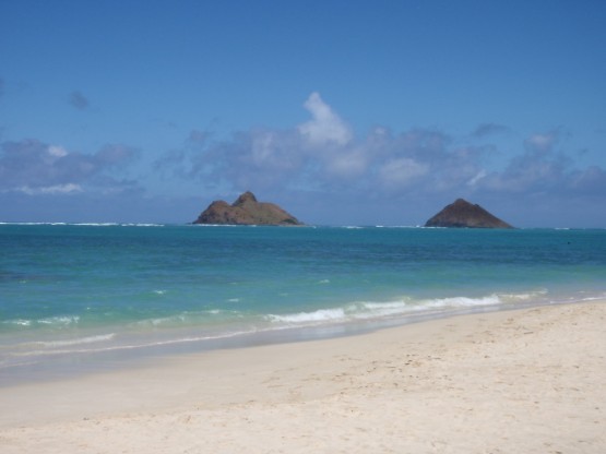 hawaii-molokuas Mokoluas from Lanikai Beach