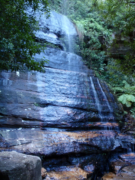 blumoutainhikewaterfalls